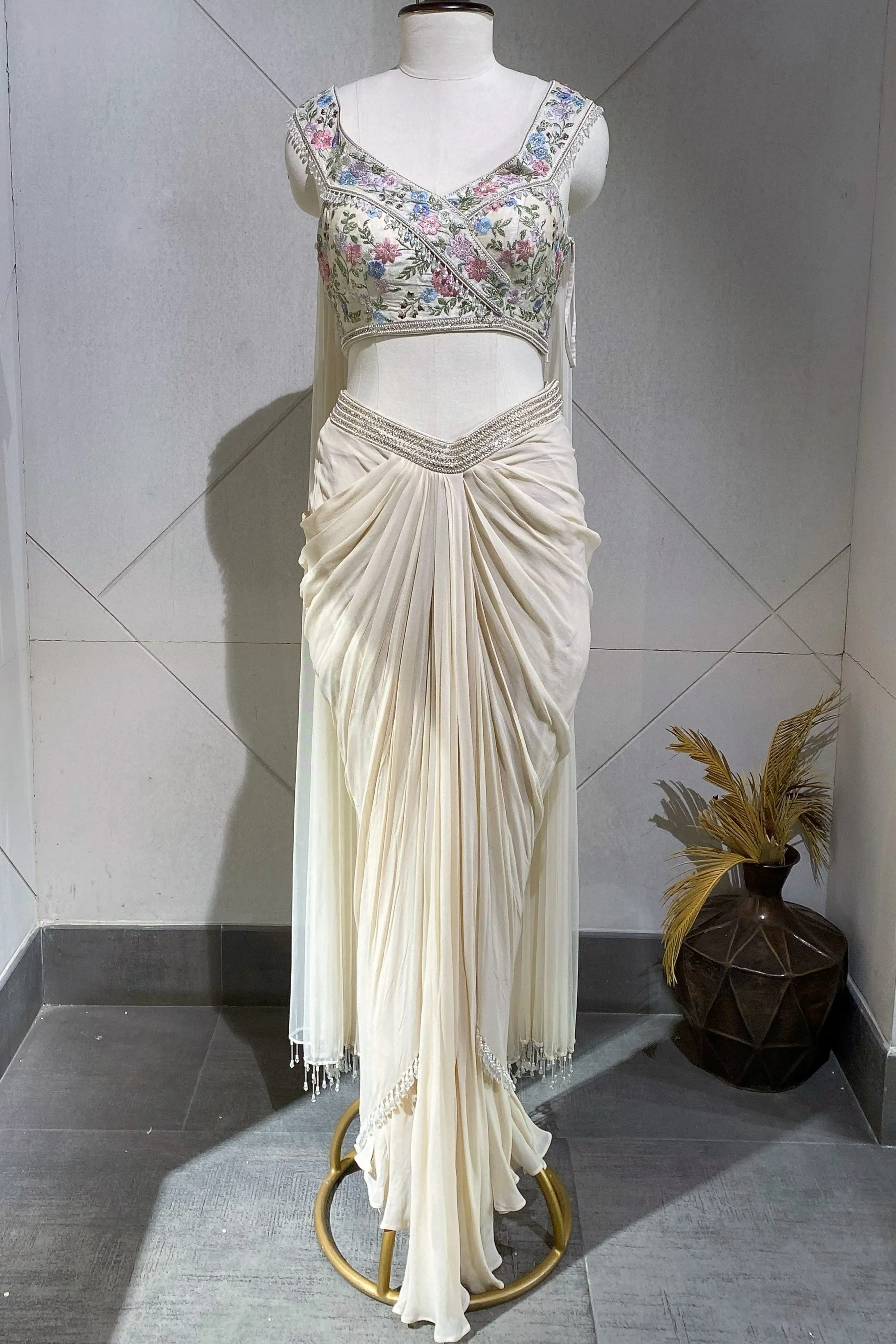 91A288 Off White Fusion Embroidered Saree