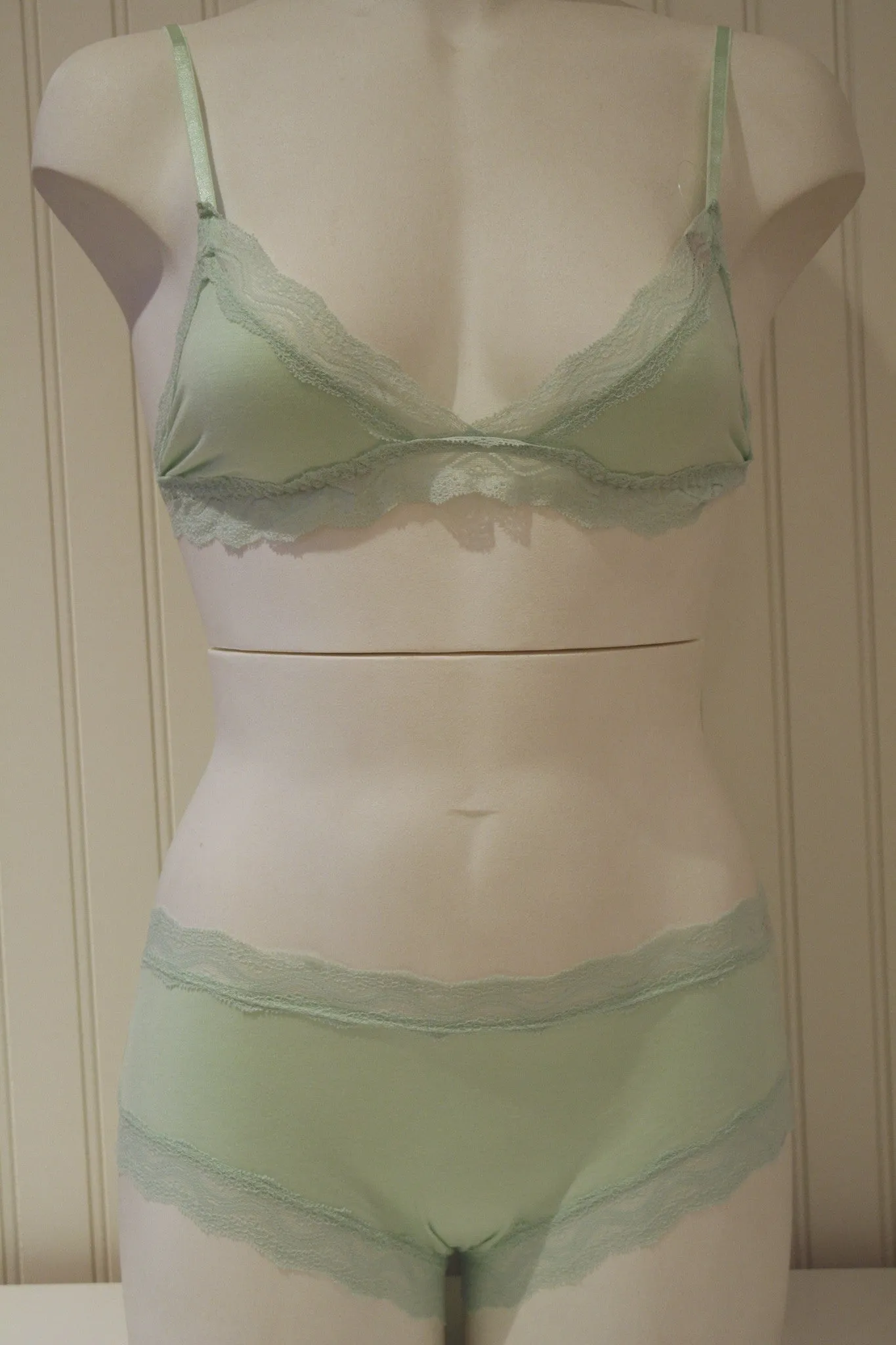 Mindy Girlshort | Pistachio