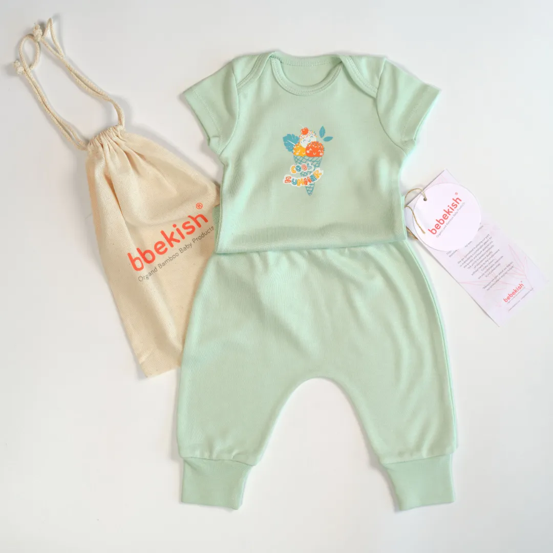 Organic Baby Set - Short Sleeve Bodysuit & Panties